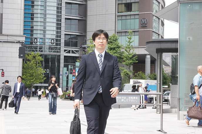 現在の仕事内容について教えてください。